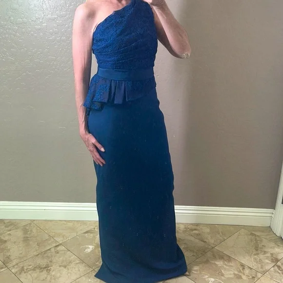 Marchesa Notte One Shoulder Lace Gown Dress Navy Size 0 - Picture 2 of 10